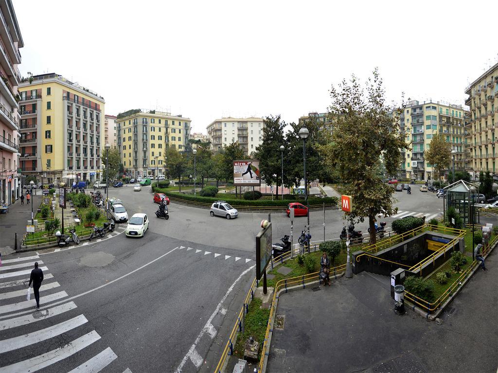 La Piazza Al Vomero Neapel Exterior foto